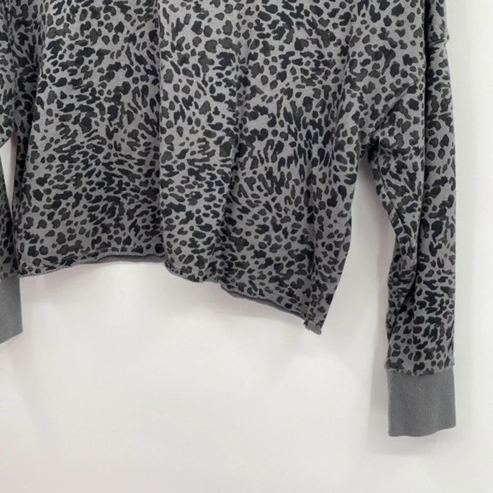 Old Navy Girls Cropped Hoodie Sweatshirt Vintage Raw Gray Oyster L 10-12 crop